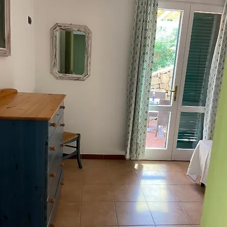 Le Solane Lägenhetshotell Marina di Campo