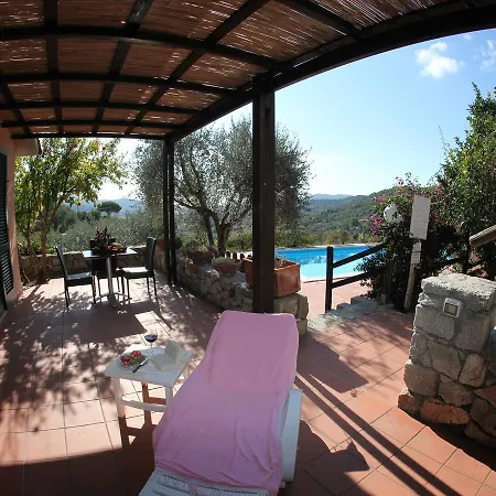 Hotel apartamentowy Le Solane Marina di Campo