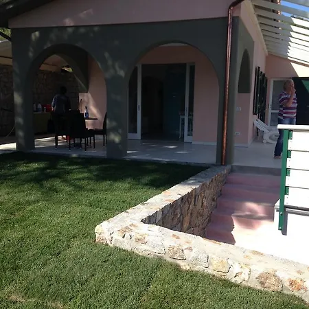 Le Solane Lägenhetshotell 4*