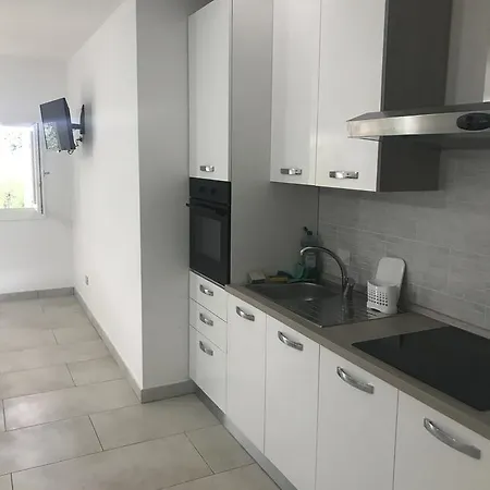 Le Solane Lägenhetshotell 4*