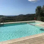 Le Solane Aparthotel 4*