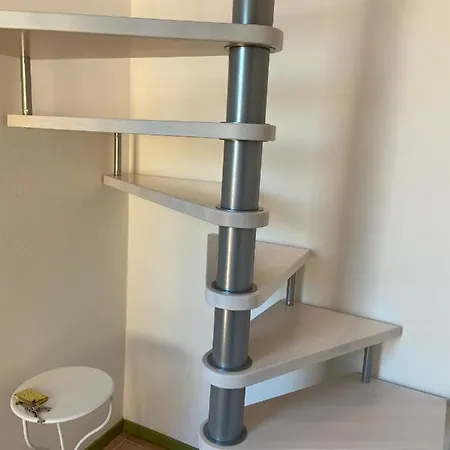 Le Solane مارينا دي كامبو