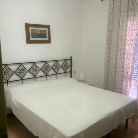 Le Solane Lägenhetshotell *