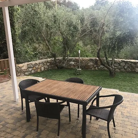 Le Solane Lägenhetshotell Marina di Campo
