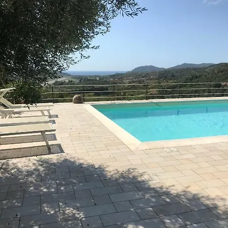 Aparthotel Le Solane 4*