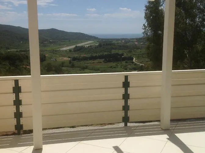 Le Solane Aparthotel 4*