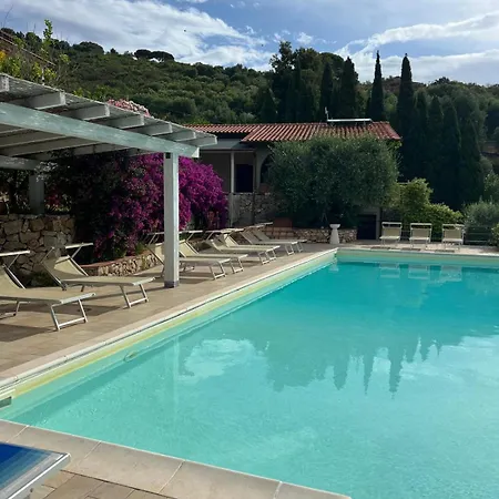 Aparthotel Le Solane *